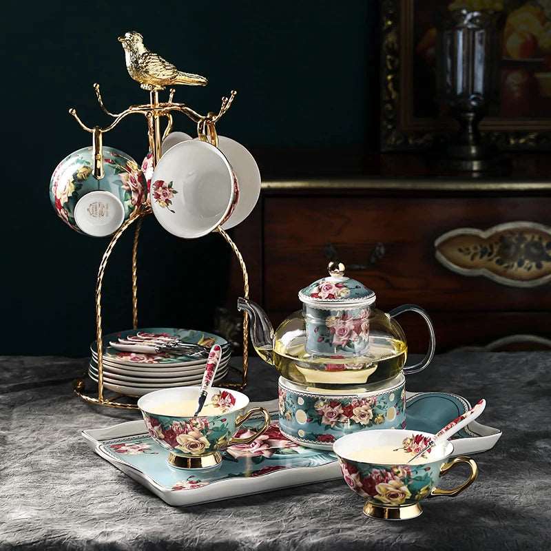 ALDO ‎> Kitchen & Dining > Tableware > Dinnerware British Style Coffee and Tea Luxury Porcelain 24 karat Gold Plated Set
