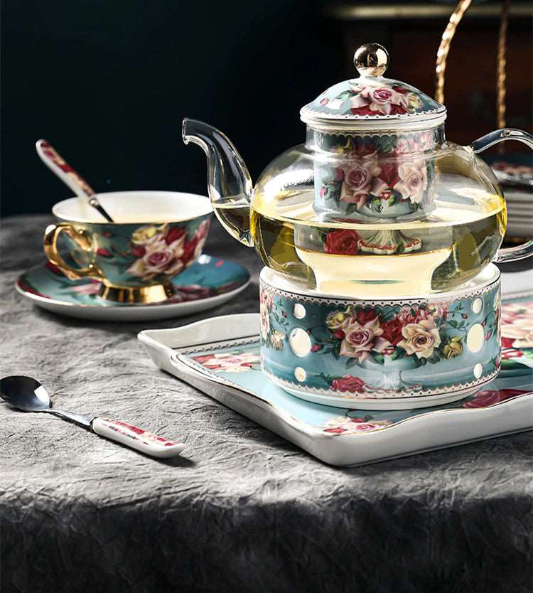 ALDO ‎> Kitchen & Dining > Tableware > Dinnerware British Style Coffee and Tea Luxury Porcelain 24 karat Gold Plated Set
