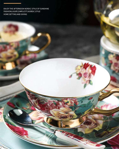 ALDO ‎> Kitchen & Dining > Tableware > Dinnerware British Style Coffee and Tea Luxury Porcelain 24 karat Gold Plated Set