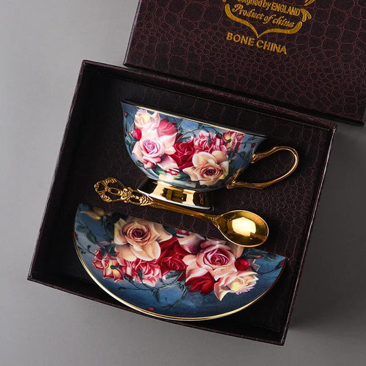 ALDO Kitchen & Dining > Tableware > Drinkware New Coffee and Tea Sets / Porcelain / One Cup One Saucer and One Spoon Gift Set Style1 Royal Classic Premium Coffee and Tea Set 24 K Gold Plated Bone China Porcelain
