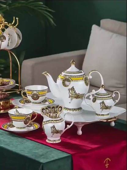 Elegant Luxury English Royal Court Style Hand Made Fine Porcelain Bone China Gold Plated Coffee and Tea Set 10 Pices